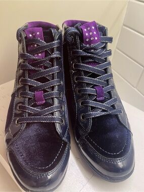 Geox Myria Navy Patent Velvet High Top Sneakers Purple Women’s 8